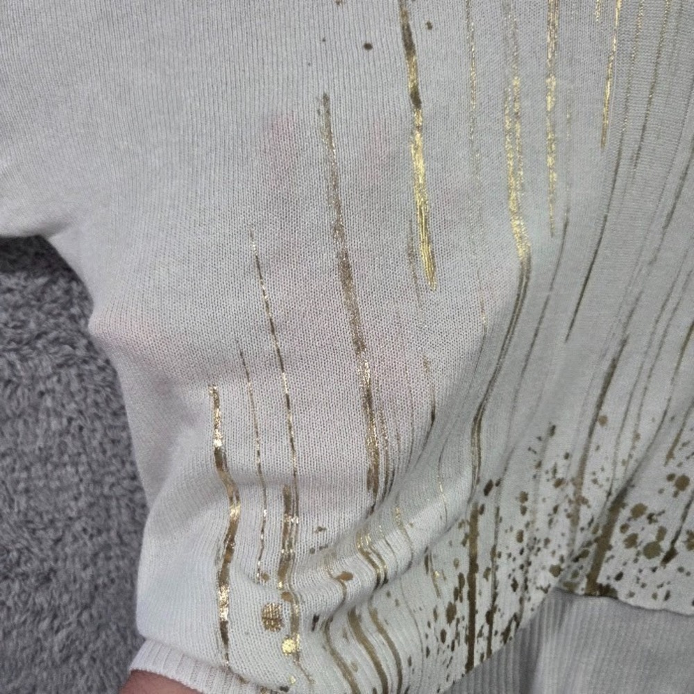 Gigi Moda Oversized Sweater Large White Gold Metallic Paint Drip Boxy Soft Italy - Picture 7 of 9